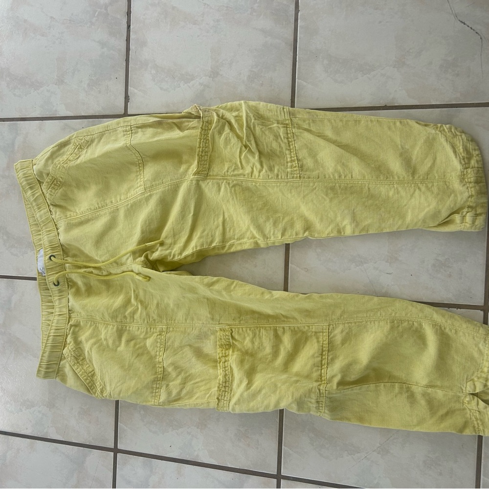 C&C California Pale Yellow Drawstring Waist Shorts